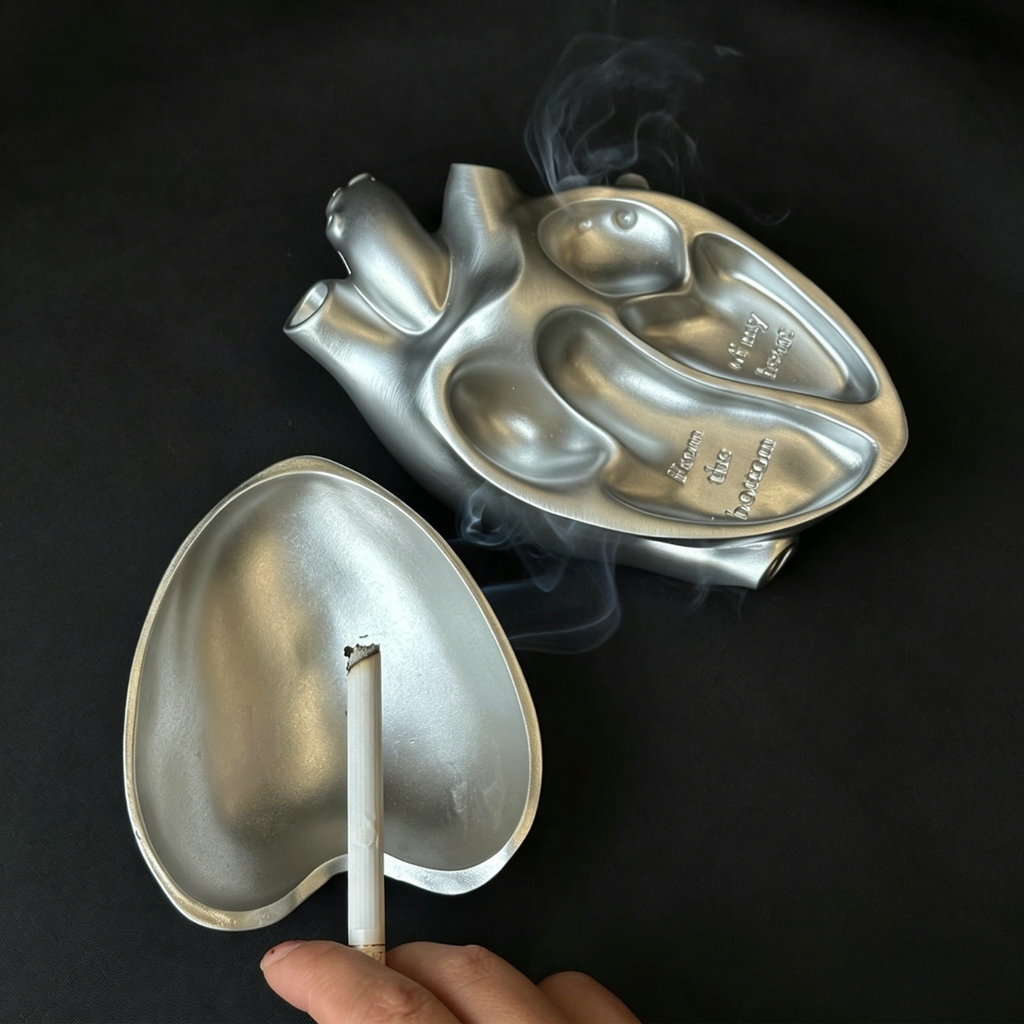Heart Vessel：Anatomical Jewelry Tray & Ashtray