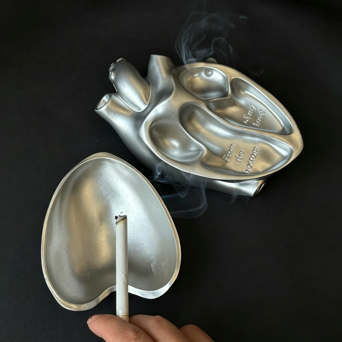 Heart Vessel：Anatomical Jewelry Tray & Ashtray